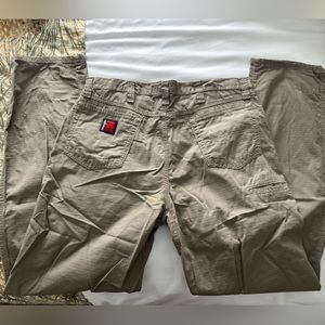NWOT Men’s Wrangler Riggs Workwear Pants - 36x34